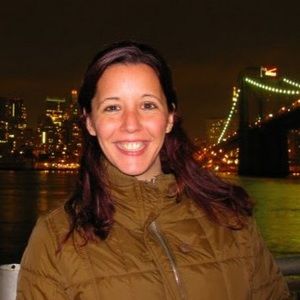 Meet your Posher, Alejandra